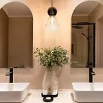 Real D Hotel 4*